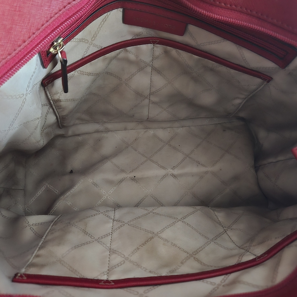 Michael Kors Jet Set Travel Medium Zip Tote Red - Picture 4 of 5